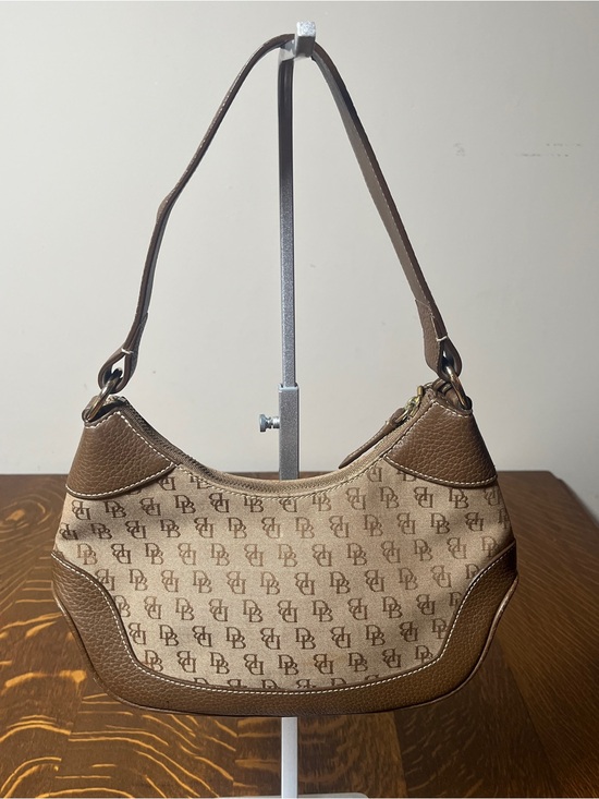 Shoulder_Bags